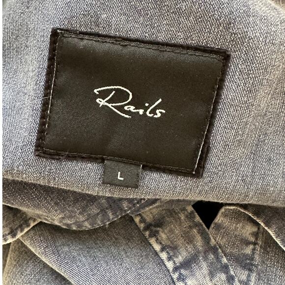 Rails Blue Acid Wash Ingrid Denim Button Collared Raw Hem Long Sleeve Shirt L - Picture 8 of 13